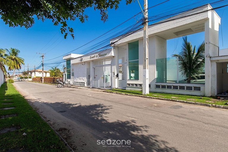 Casa em Cond. c/ Piscina e Churrasq. EDT0010