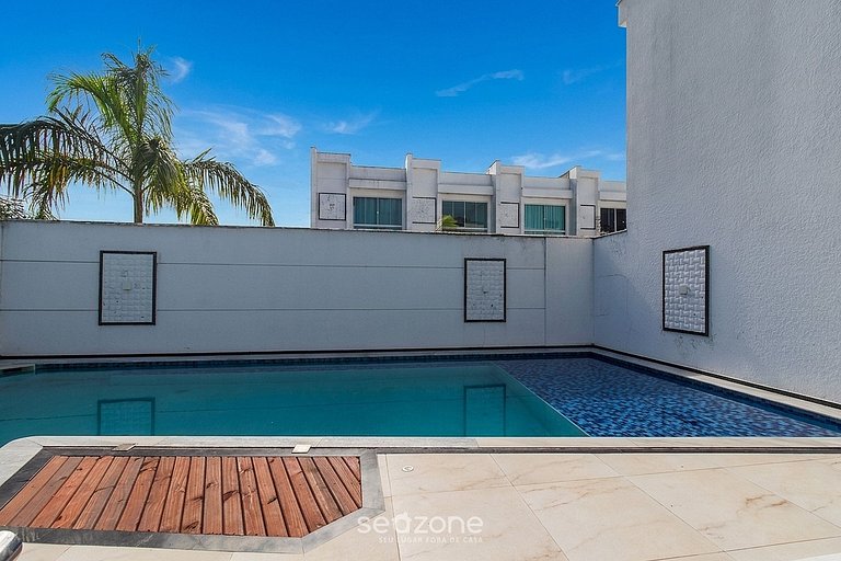Casa em Cond. c/ Piscina e Churrasq. EDT0010