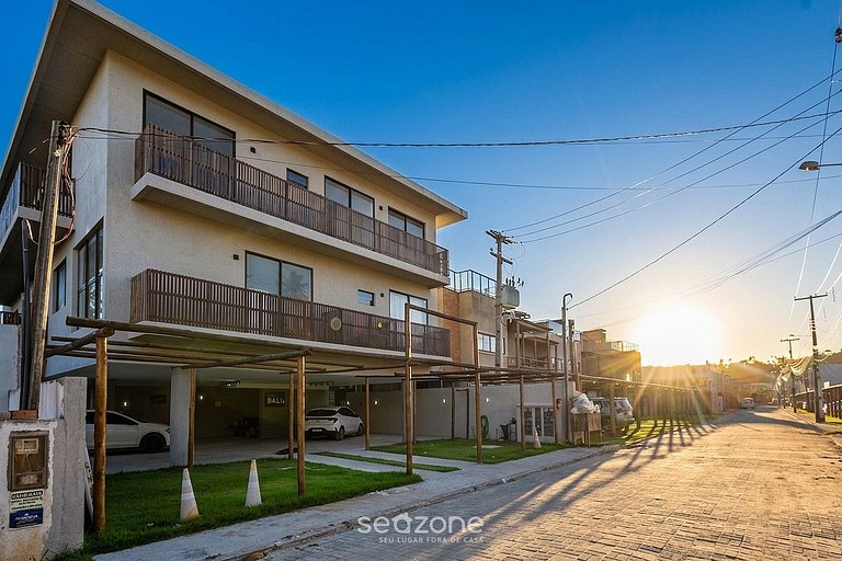 Apto c varanda a 90m da Praia do Riacho BAL0000
