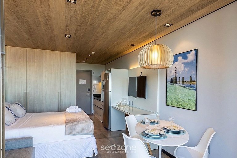 Apto. c/ Balcón y Vista al Mar en Condo. NWT0413