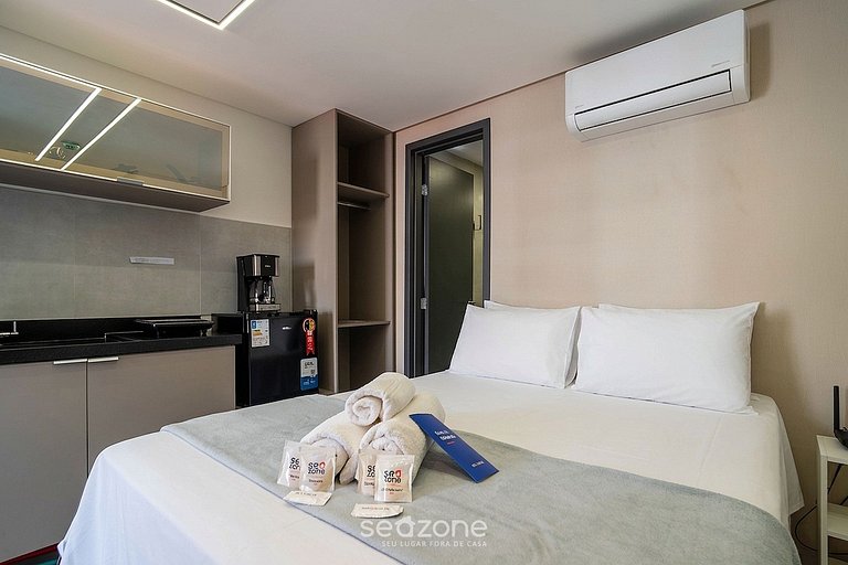 Conforto c/ Varanda em Cond. c/ Piscina FLS0306