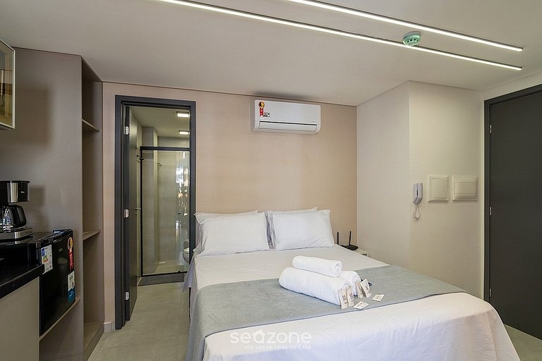 Conforto c/ Varanda em Cond. c/ Piscina FLS0306