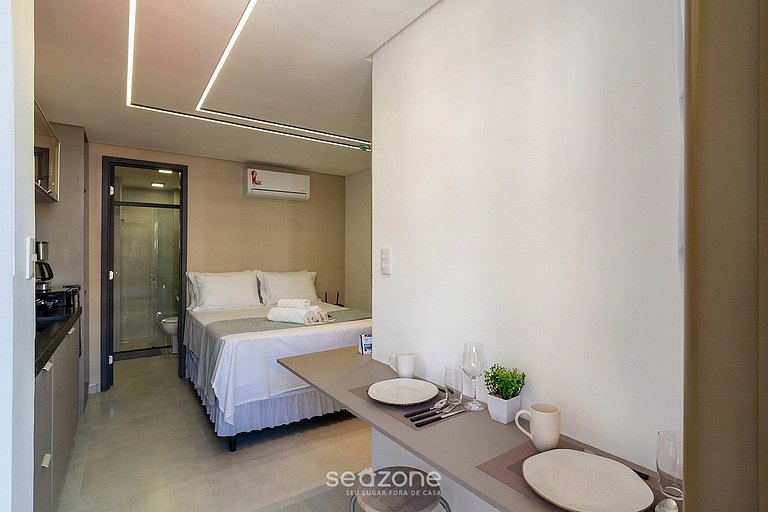 Conforto c/ Varanda em Cond. c/ Piscina FLS0306