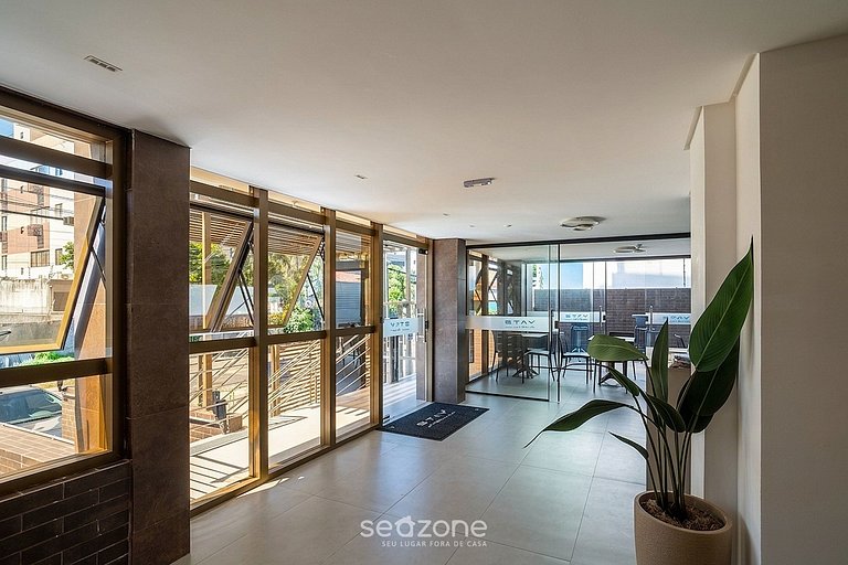 Conforto c/ Varanda em Cond. c/ Piscina FLS0306
