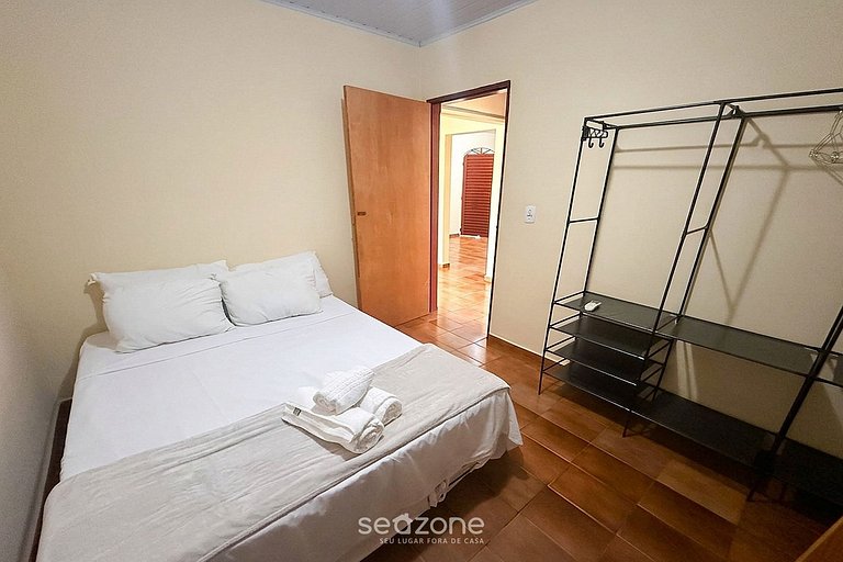 Casa c/ Varanda e Garagem coberta DBAA0105