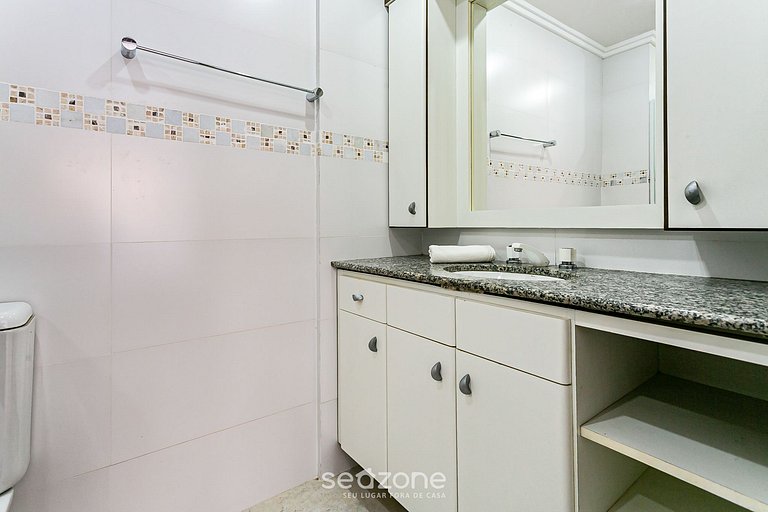 Apto con suites a 500 m de Playa Jurerê | CPJ504
