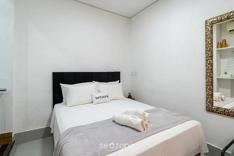 Estudio en Edif. Bien ubicado en GV APA1702
