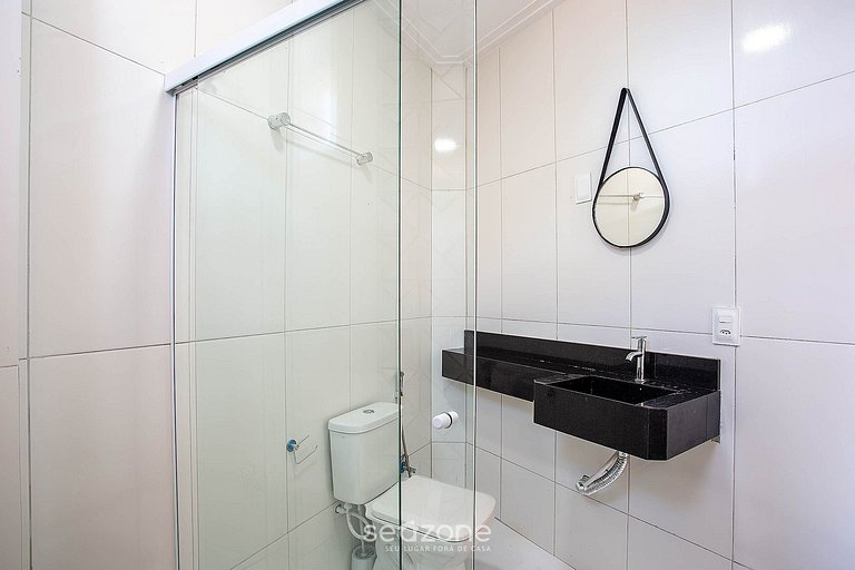 Casa em Cond. c/ Piscina e churrasq. FAE0002
