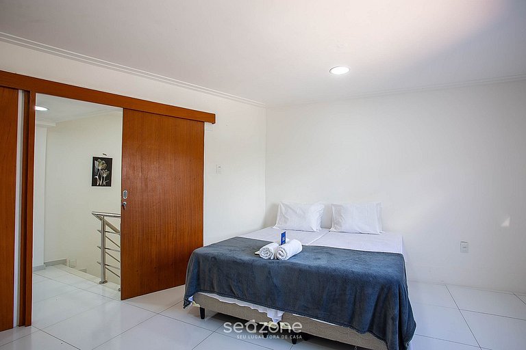 Casa em Cond. c/ Piscina e churrasq. FAE0002