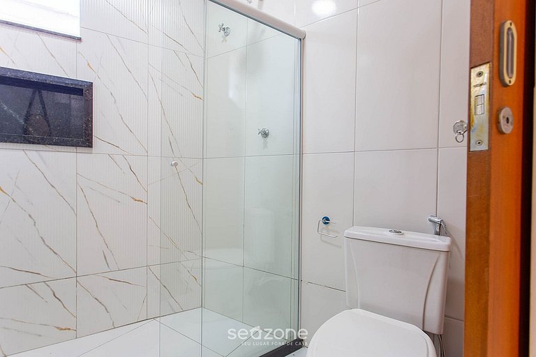 Casa en Condo. c/ Piscina y parr. FAE0002