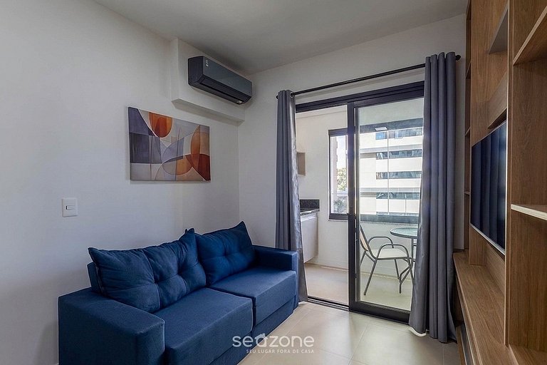 Apto. c/ Balcón en Condo. c/ Piscina SRU0505