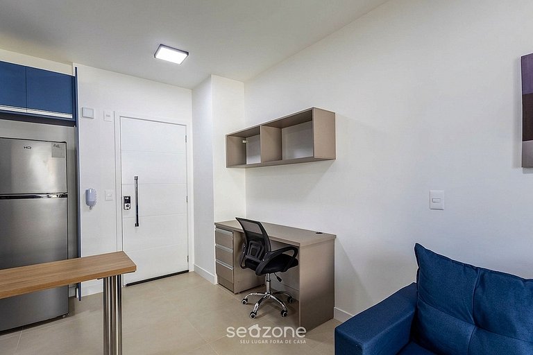 Studio c/ Varanda em Cond. c/ Piscina SRU0505