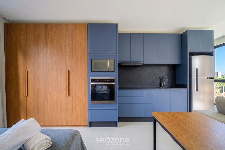 Studio em Cond. c/ Piscina e Vista Cid. OGD0804