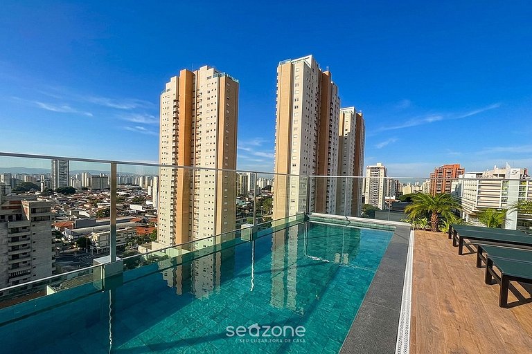 Estudio c/ Balcón y Vista Cid. en Condo. SIG0402