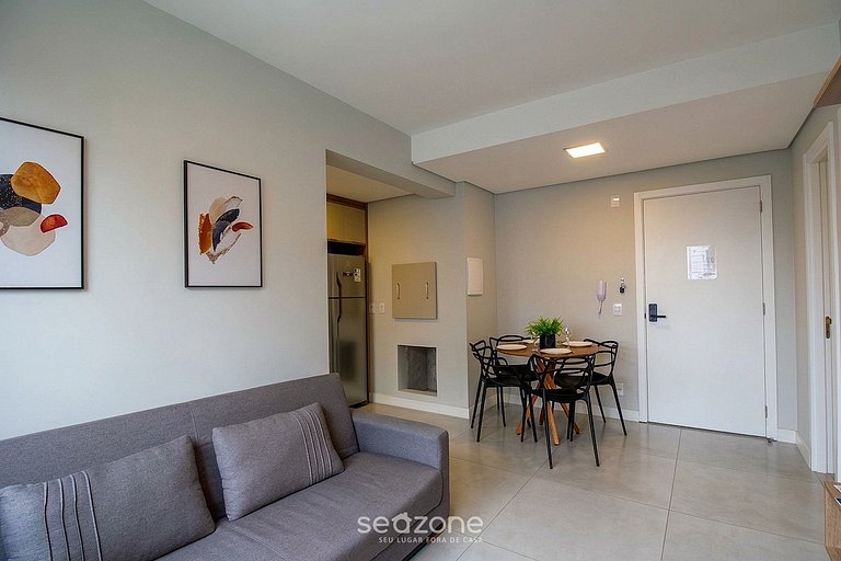 Apto en Condominio c/ Piscina y Garaje | MCP1104