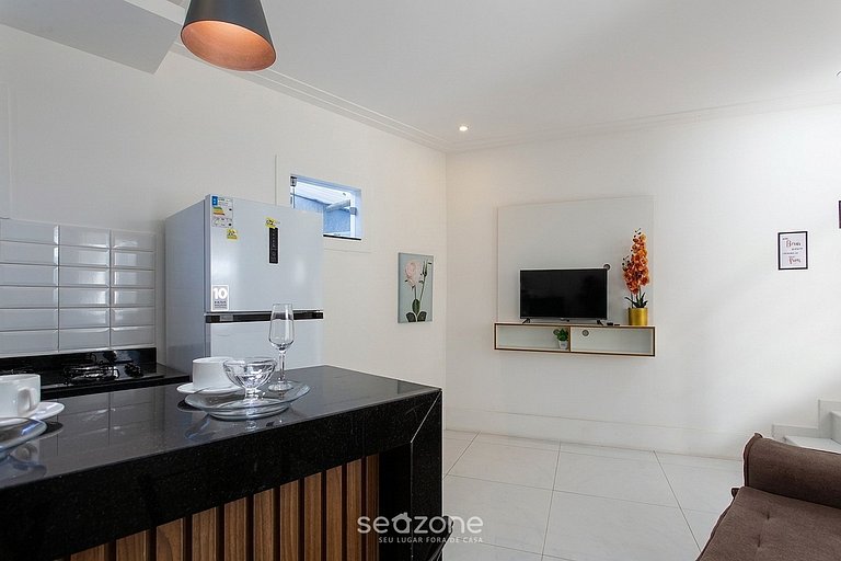 Casa em Cond. c/ Piscina e churrasq. FAE0001