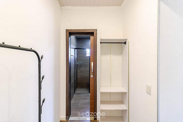 Hostal c/ parr. en Condo. y Vista PMS0009