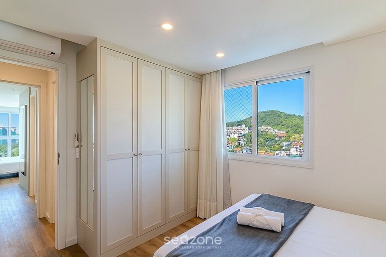 Apartamento en condominio en Praia Brava RVC0806