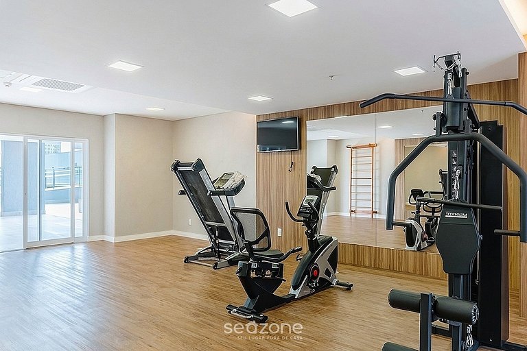 Apto. em Cond. c/ Piscina e Vista Cid. GRLA1202
