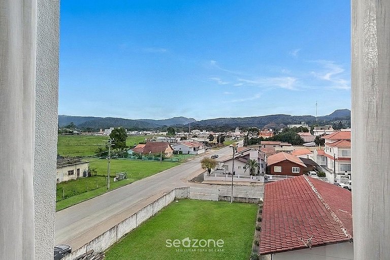 Conforto em Cond. c/ Vista Cid. e Garagem UST0303