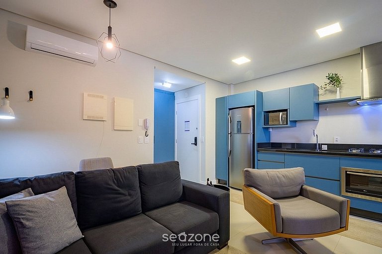 Apto. c/ Balcón en Condo. c/ Piscina CJO0308