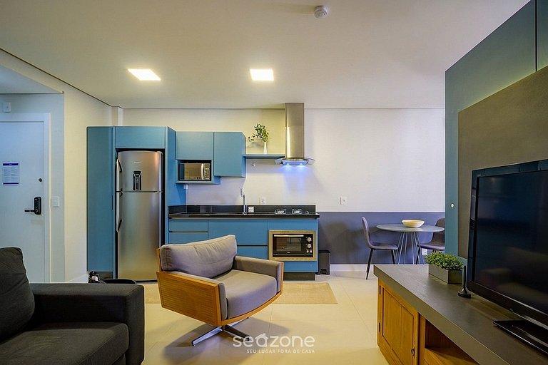 Apto. c/ Balcón en Condo. c/ Piscina CJO0308