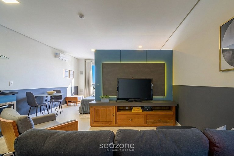 Studio c/ Varanda em Cond. c/ Piscina CJO0308