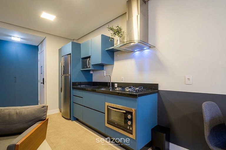 Studio c/ Varanda em Cond. c/ Piscina CJO0308