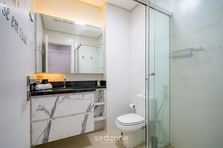 Studio c/ Varanda em Cond. c/ Piscina CJO0308