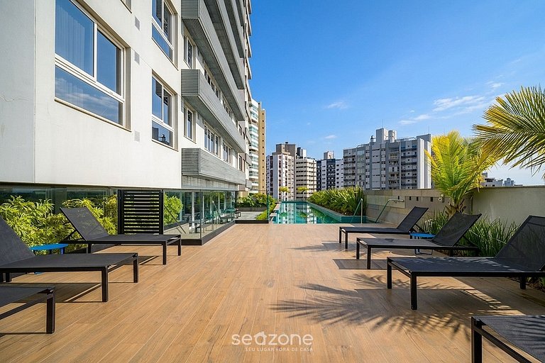 Apto. c/ Balcón en Condo. c/ Piscina CJO0308