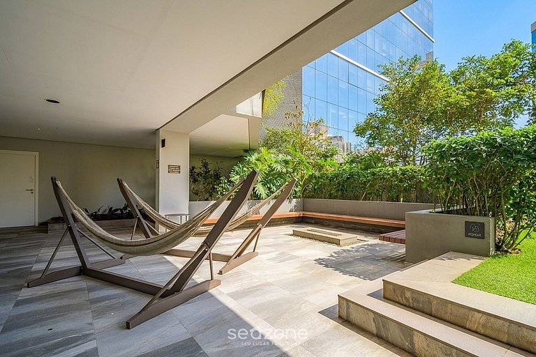 Apto. c/ Balcón en Condo. c/ Piscina CJO0308