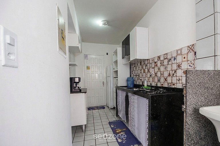 Depto con balcón en condominio completo PILB0701