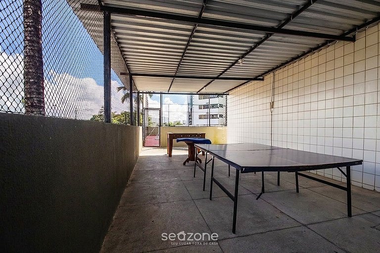 Apt. c/ Varanda em Cond. completo PILB0701