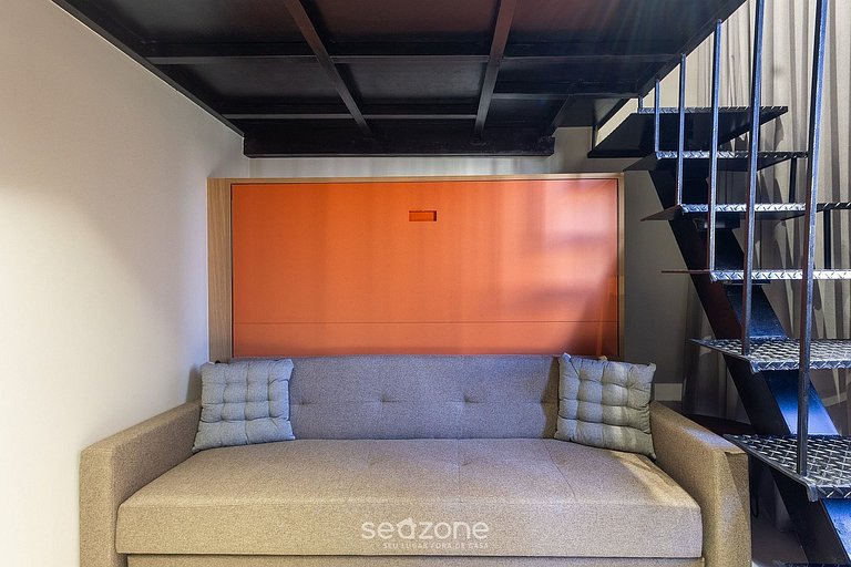 Studio c/ Varanda em Cond. c/ Piscina MSI0307