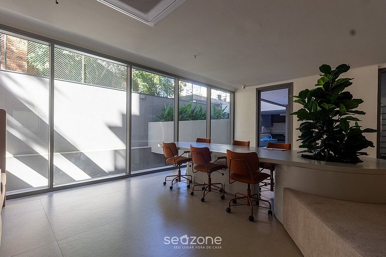 Studio c/ Balcón en Condo. c/ Piscina MSI0307