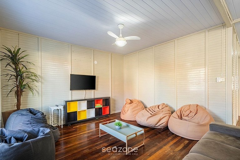 Casa c/ churrasq. priv. e Vista Cid. GCK0108