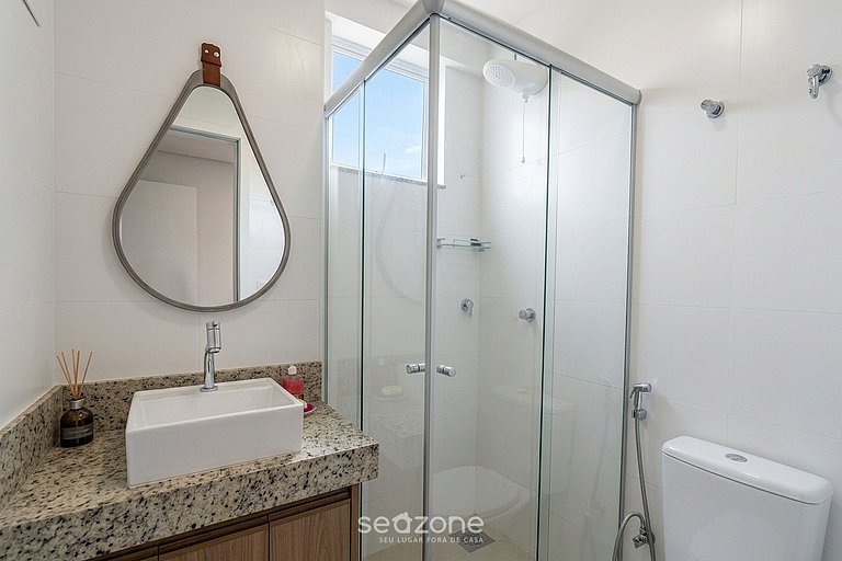 Studio c/ Varanda em Cond. c/ Piscina MSU1101