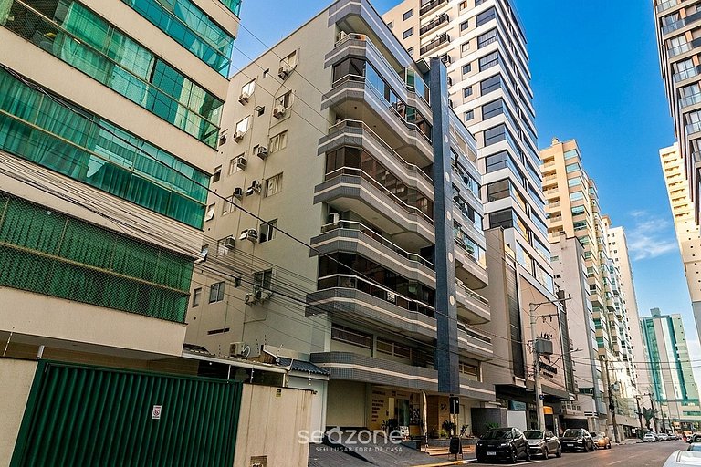 Apto. en Condo. c/ Parr. a 980m Playa RCL0104