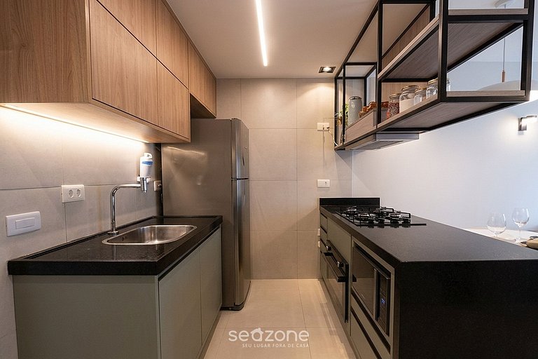 Apartamento charmoso a 150 metros da praia NAU0409
