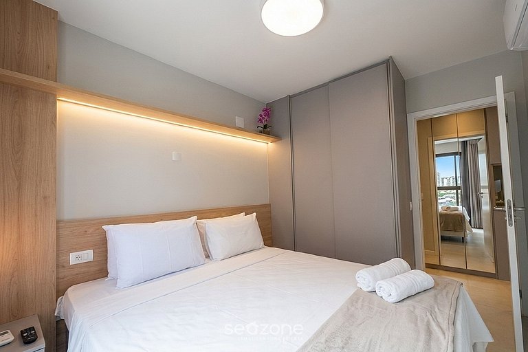 Apartamento charmoso a 150 metros da praia NAU0409