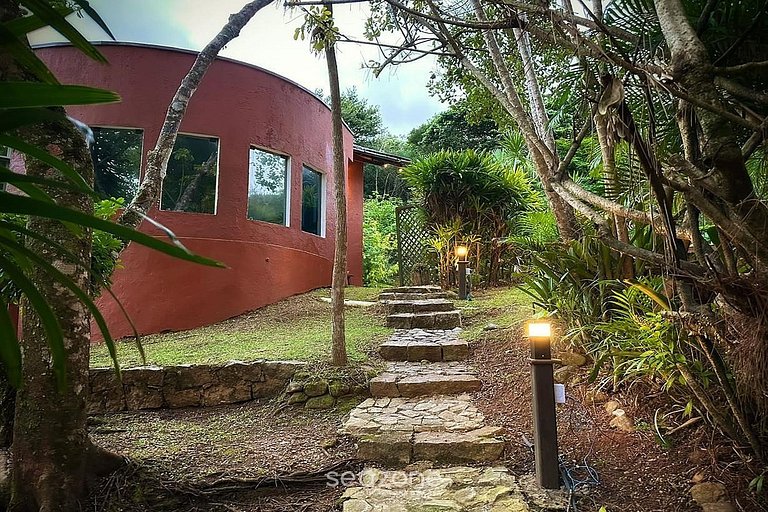 Casa en la Mata Atlántica en cond. privado MCO0000