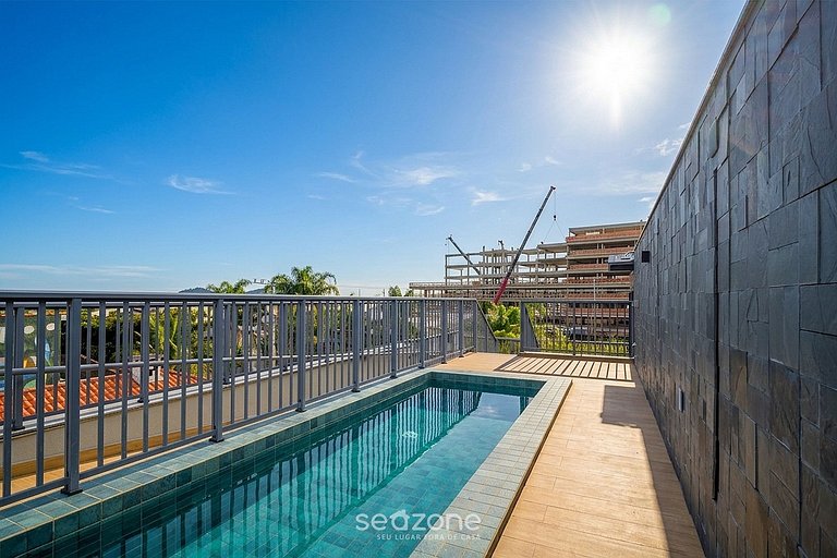 Apto. en Condo. c/ Piscina y Terraza LMC0206