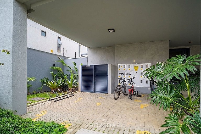 Apto. em Cond. c/ Piscina e Terraço LMC0206