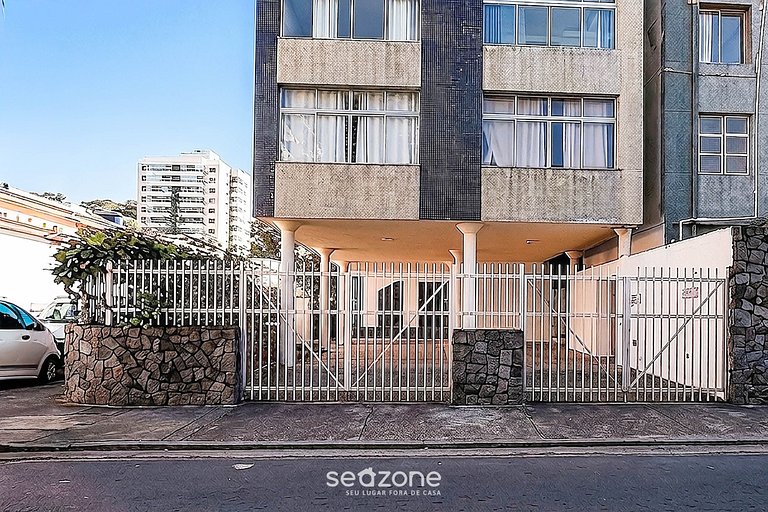 Apto. c/ vista a Cid. a 210m de Playa LON0397