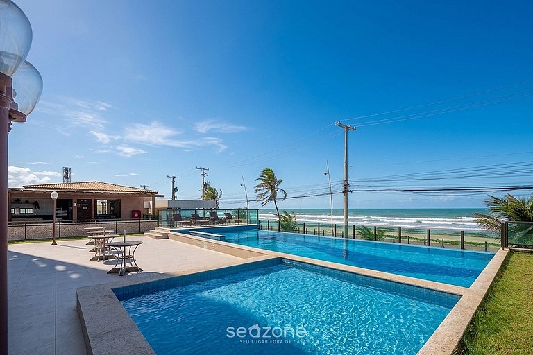 Apto. em Cond. c/ Piscina a 10m da Praia VRO0102