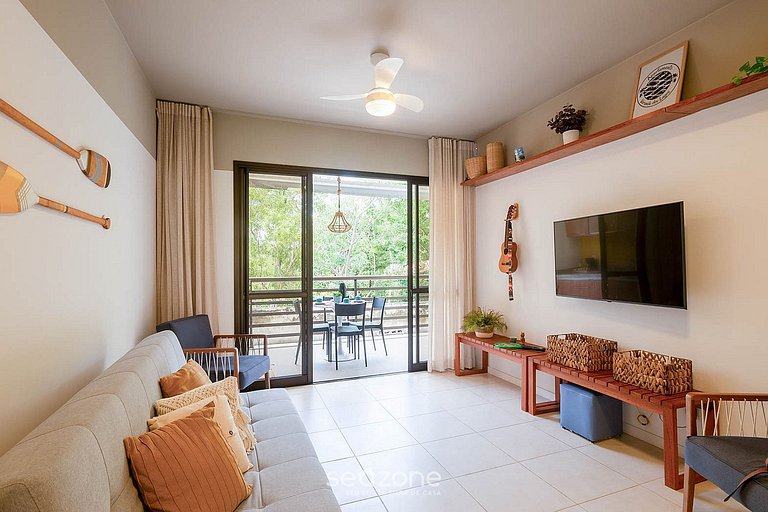 Apto. en Condo. c/ Balcón y Piscina VRL0006