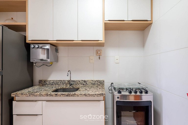 Apto. en Condo. c/ Balcón y Piscina VRL0006
