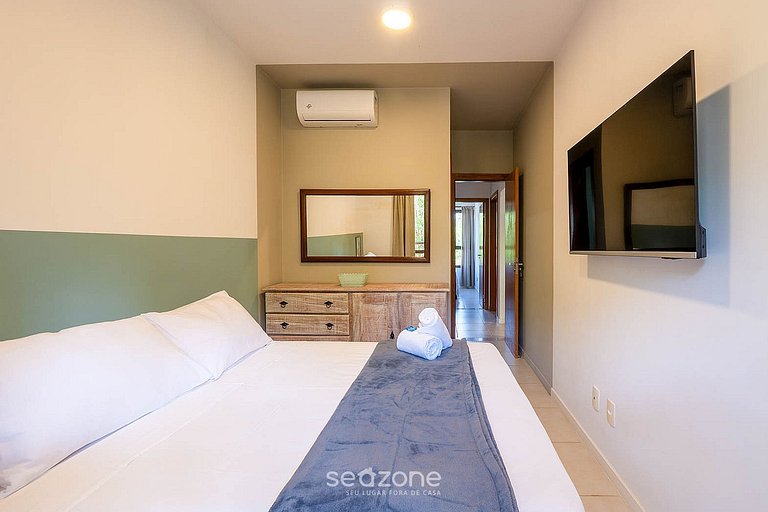 Apto. en Condo. c/ Balcón y Piscina VRL0006