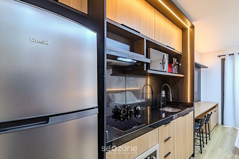 Studio c/ Varanda em Cond. c/ Piscina PSO0408