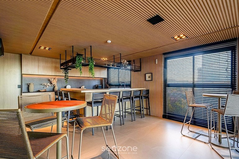 Studio c/ Varanda em Cond. c/ Piscina PSO0408